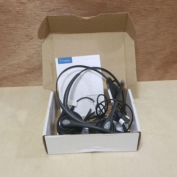2 pair Plantronics SupraPlus Wideband HW251N Headset 64338-31 - Picture 4 of 7